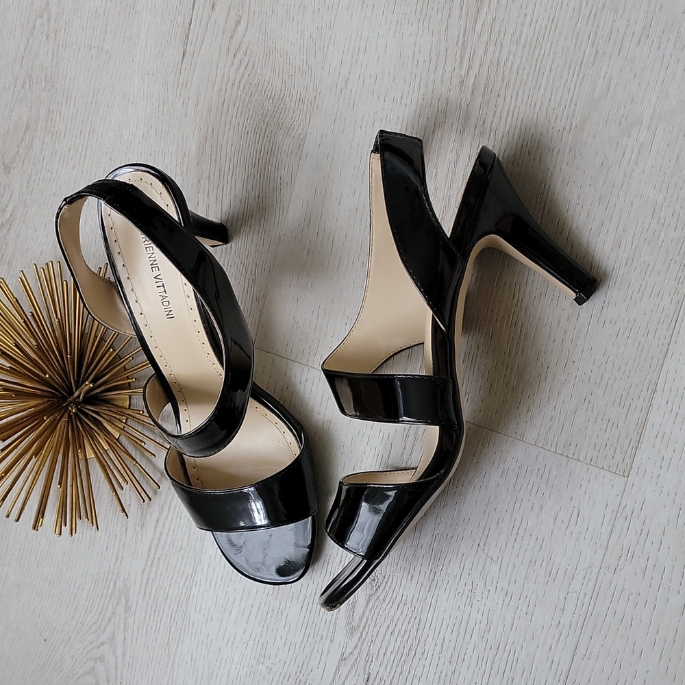 Adrienne Vittadini black heels patent size 9